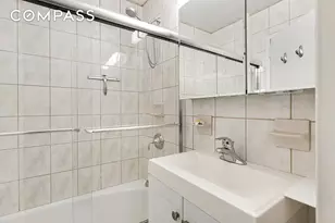 1160 3rd Ave, New York, NY 10065 - Photo 7