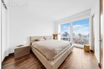 400 5th Avenue #42B, New York City, NY 10018 - Photo 5