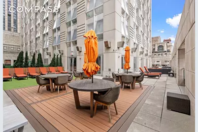 400 5th Avenue #42B, New York City, NY 10018 - Photo 7