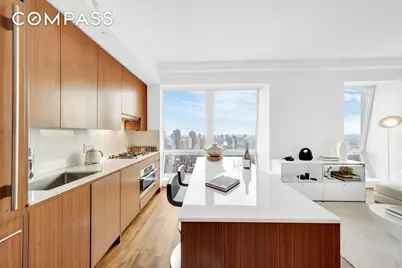 400 5th Avenue #42B, New York City, NY 10018 - Photo 3