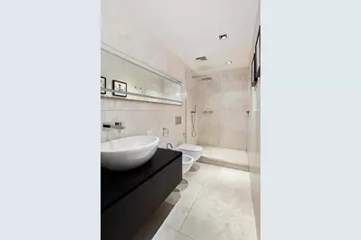 641 5th Avenue #38B, New York City, NY 10022 - Photo 7