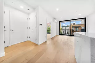 30-24 32nd St, New York City, NY 11102 - Photo 5