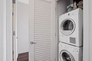 1 Hanson Pl, New York City, NY 11243 - Photo 11