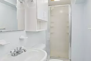 2320 Plumb 2nd St, New York City, NY 11229 - Photo 7