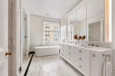 2 Park Place #35A, New York City, NY 10007 - Photo 9