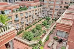 393 W 49th St, New York City, NY 10019 - Photo 9