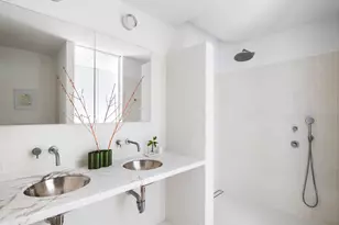 450 Warren St, New York City, NY 11217 - Photo 13