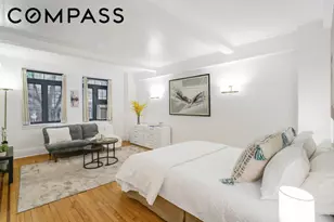 102 W 85th St, New York City, NY 10024 - Photo 3