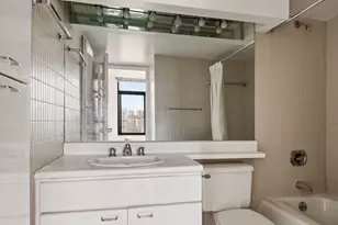 400 E 70th St, New York, NY 10021 - Photo 5