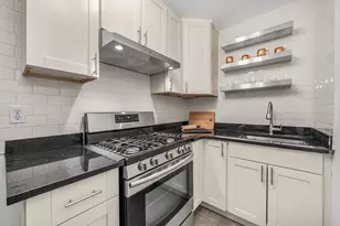 415 Argyle Rd, New York City, NY 11218 - Photo 7