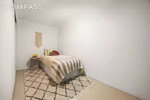 626 Vanderbilt St, New York City, NY 11218 - Photo 13