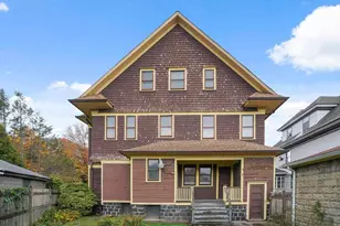 561 E 17th St, Brooklyn, NY 11226 - Photo 17