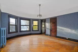 561 E 17th St, Brooklyn, NY 11226 - Photo 13