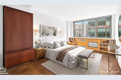 32 Gramercy Park S #5J, New York City, NY 10003 - Photo 7