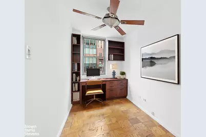 32 Gramercy Park S #5J, New York, NY 10003 - Photo 9