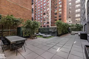 501 E 79th St, New York City, NY 10075 - Photo 23