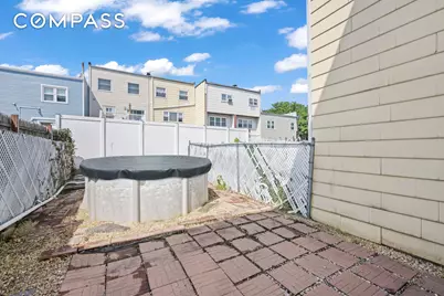 12 Yucca Drive, New York City, NY 10312 - Photo 19