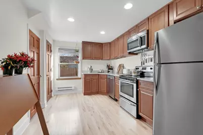 345 Dormans Court, New York City, NY 11693 - Photo 5