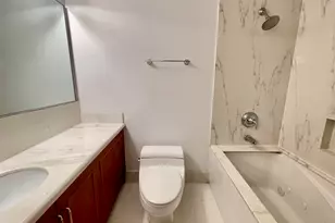 330 E 38th St, New York City, NY 10016 - Photo 11