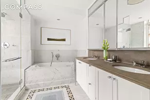 205 W 76th St, New York City, NY 10023 - Photo 7