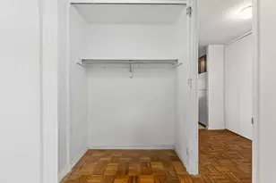 531 Main St, New York, NY 10044 - Photo 11