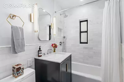 319 W 18th Street #5I, New York, NY 10011 - Photo 9