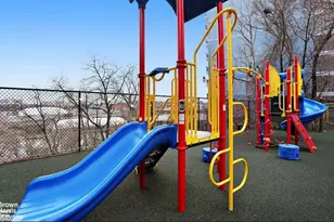 2500 Johnson Ave, New York City, NY 10463 - Photo 19