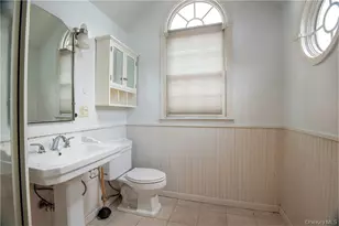 78-36 271st St, New York City, NY 11040 - Photo 13