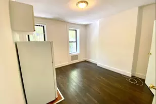 245 E 39th St, New York City, NY 10016 - Photo 3