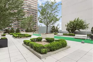 635 W 42nd St, New York City, NY 10036 - Photo 21