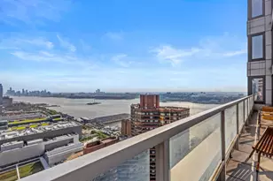 635 W 42nd St, New York City, NY 10036 - Photo 11