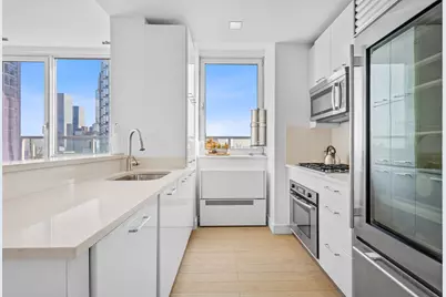 635 W 42nd Street #40-F, New York City, NY 10036 - Photo 5