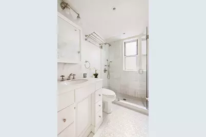 163 E 81st Street #4A, New York City, NY 10028 - Photo 9