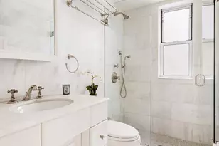 163 E 81st St, New York City, NY 10028 - Photo 9