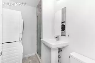 313 E 56th St, New York City, NY 10022 - Photo 7