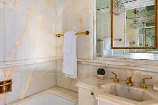 875 Park Ave, New York City, NY 10075 - Photo 13