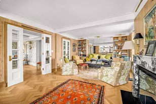 44 E 67th St, New York City, NY 10065 - Photo 3