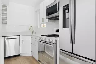 230 E 79th St, New York City, NY 10075 - Photo 3