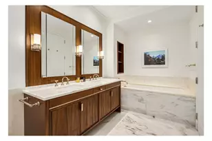 150 Charles St, New York City, NY 10014 - Photo 7