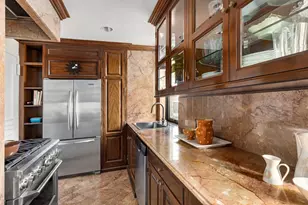 501 E 79th St, New York City, NY 10075 - Photo 11