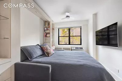 31 Jane Street #2CD, New York City, NY 10014 - Photo 3