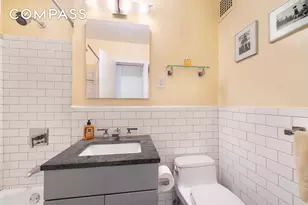 31 Jane St, New York City, NY 10014 - Photo 5