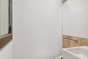 160 W 66th St, New York, NY 10023 - Photo 5