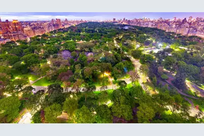 160 Central Park S #3301, New York City, NY 10019 - Photo 11