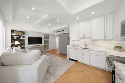 160 Central Park S #1817, New York City, NY 10019 - Photo 1