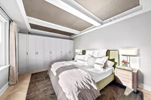 160 Central Park S, New York City, NY 10019 - Photo 9