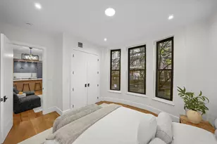 636 Warren St, New York City, NY 11217 - Photo 5