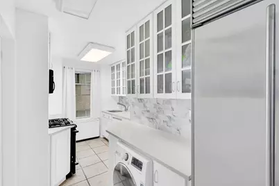 530 E 72nd Street #3F, New York City, NY 10021 - Photo 15