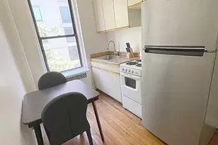 465 W 57th St, New York City, NY 10019 - Photo 3