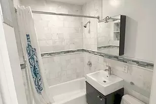 465 W 57th St, New York, NY 10019 - Photo 5